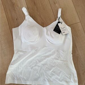 Knix LuxeLift V-Neck Camisole in White
